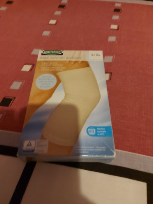 Vând Genunchiera  Mărimea-L -XL Nouă