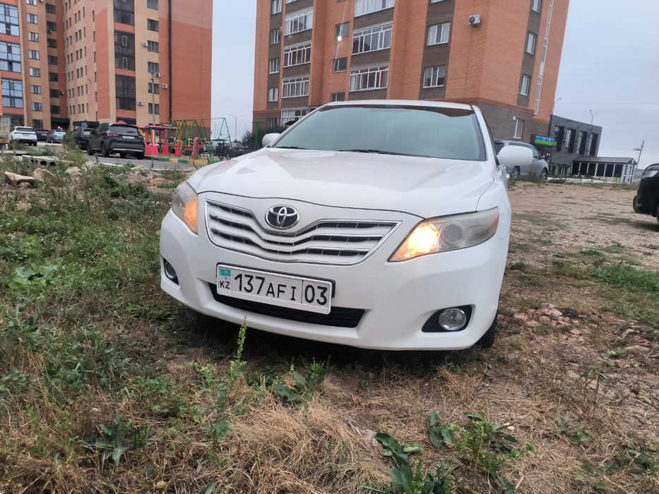 Продам авто Toyota Camry
