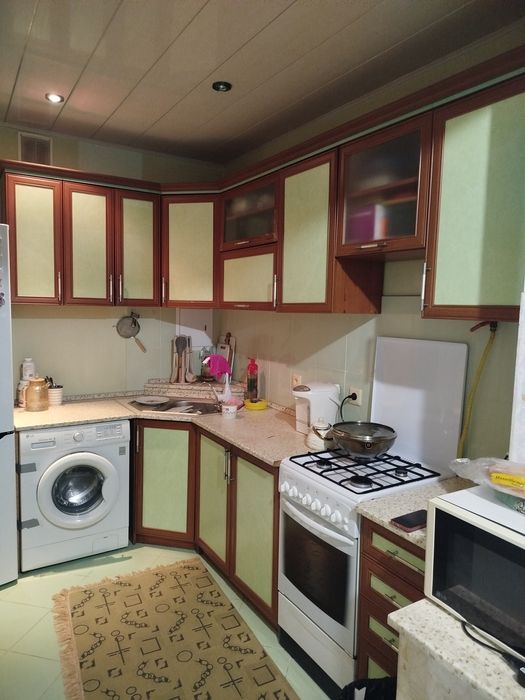 Срочно продаются кухонный гарнитур