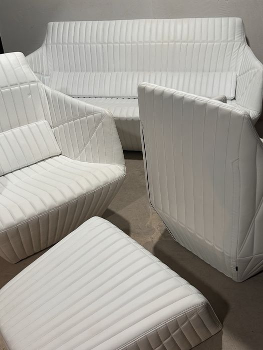 Ligne Roset Facett дизайнерски винтидж кожени мебели в бял цвят