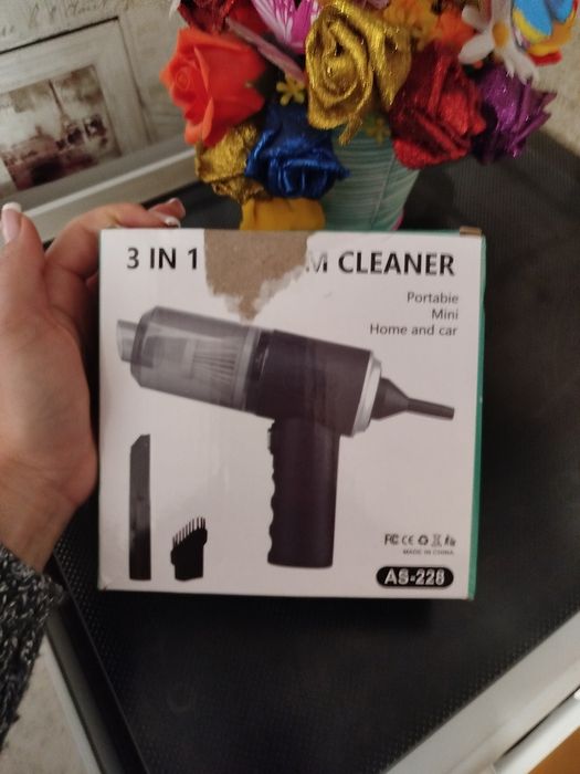 Mini aspirator portabil 3in 1