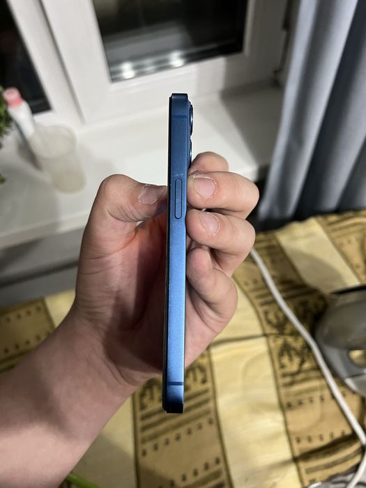 Iphone 13     Б/у