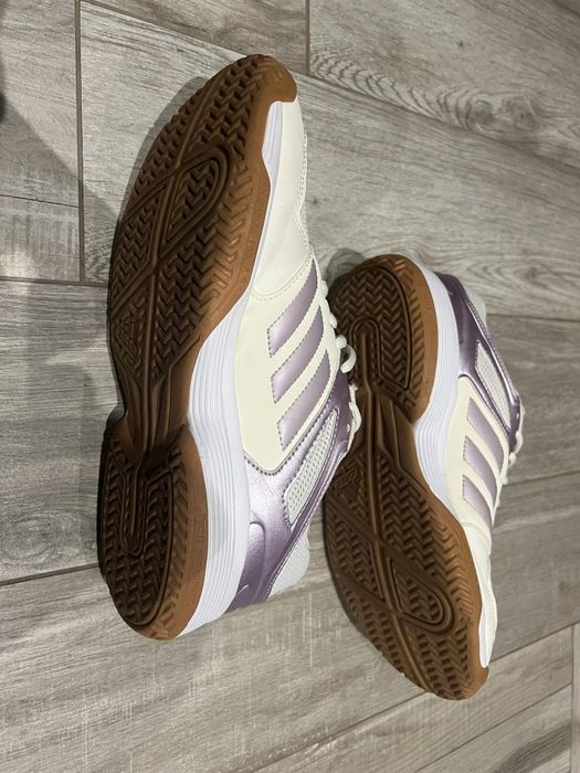 Маратонки Adidas