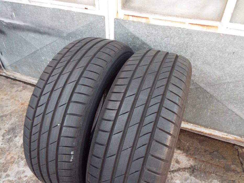 vand 4 anvelope de vara 205/60/16 kumho pret 300ron  amandoua