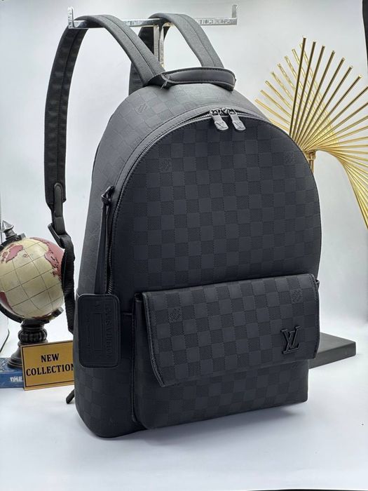 Ghiozdan Louis Vuitton nou !!! Dimensiuni 40/35 !!!