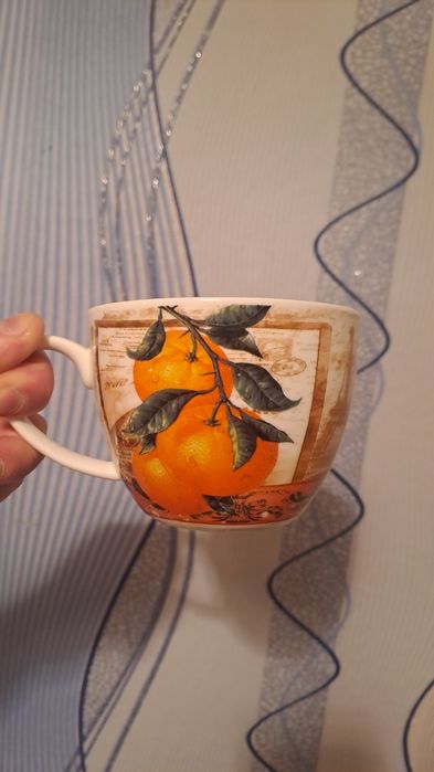 Кружки новые фарфор