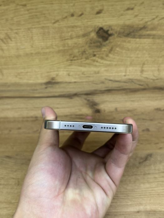 16 про мах 256 ёмкость 100 через банк можна