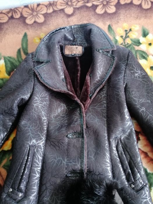 Женская дубленка