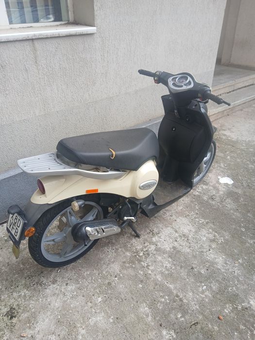 Scuter pepe 49cm cu acte de italia