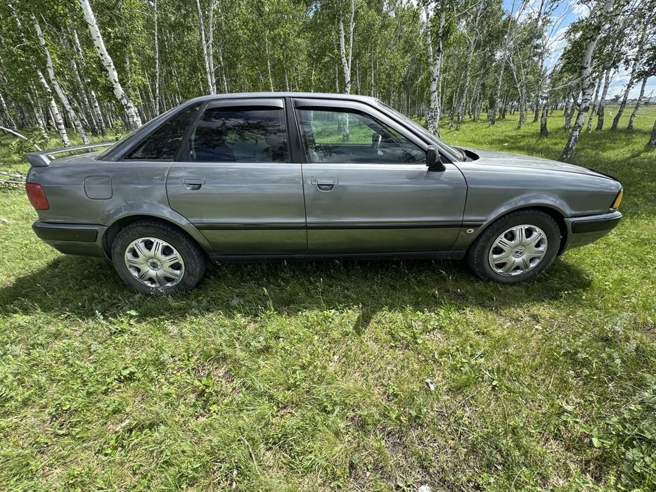 Продам Audi 80 B4 2 литра моно