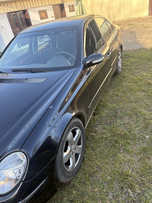 MERCEDES-BENZ E-Class 2004 — imagine 4
