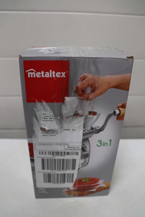 Месомелачка Metaltex, алуминий, сребриста, 10x14x26,5 см, лек ДЕФЕКТ