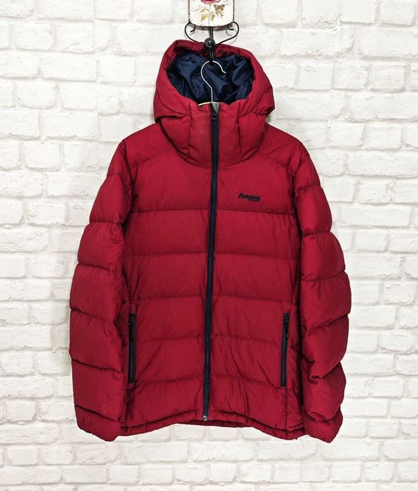 Bergans of Norway пухено Оригинално дамско  яке с пух размер  М