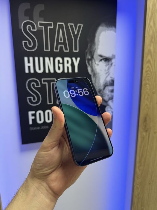 Apple iPhone 17 Pro, Deep Blue, 256 Gb, Foarte Bun