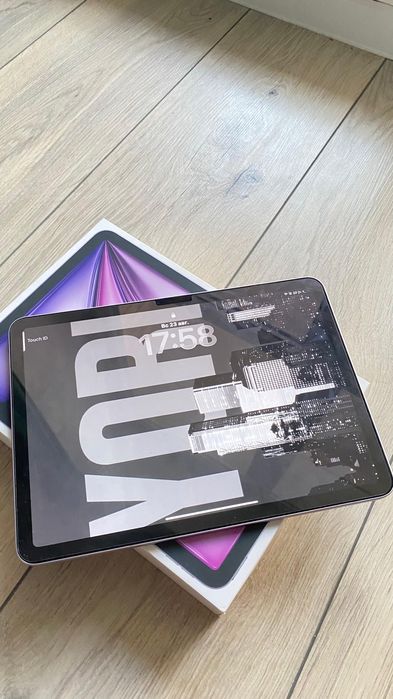 Ipad aır 11 m3 128gb