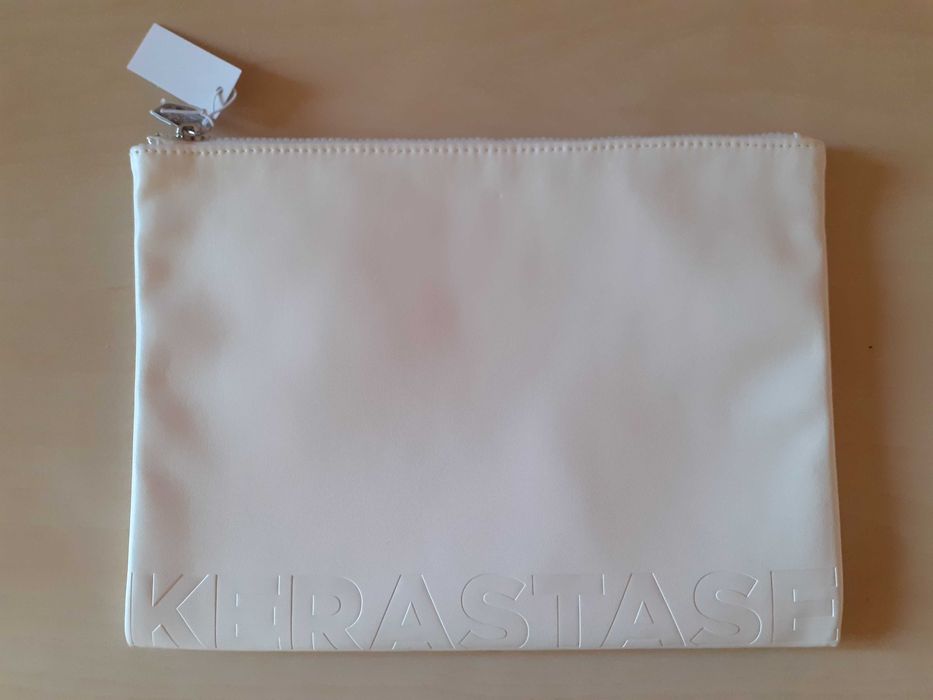 Нов несесер Kerastase