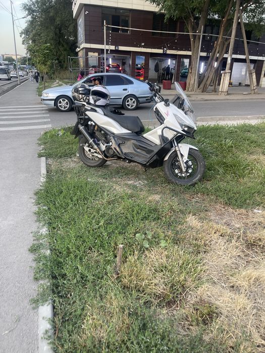 Honda ADV 150 куб