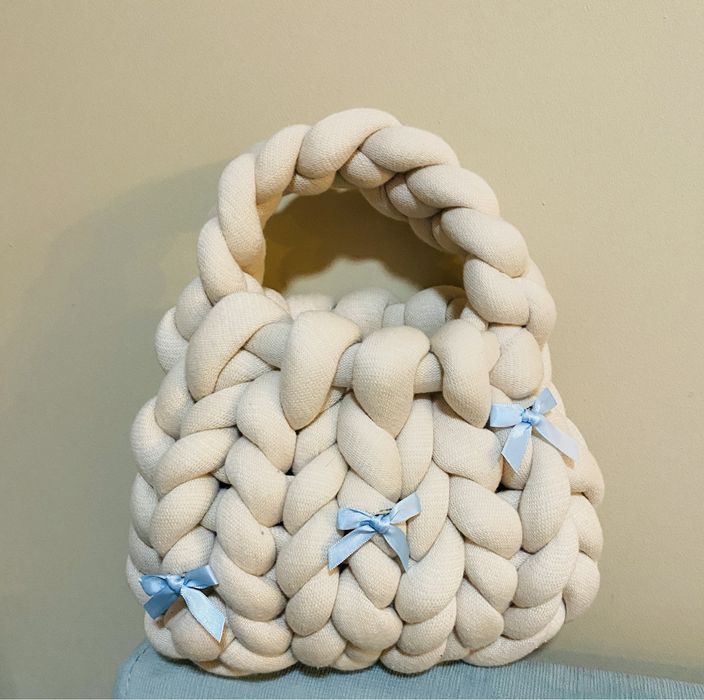 Ръчно плетена чанта "маршмелоу"