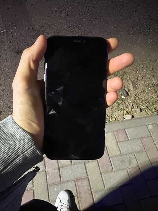 Продаётся Iphone XR
