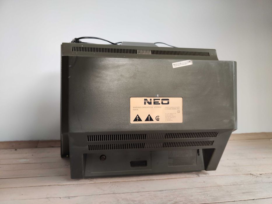 Телевизор NEO 21"