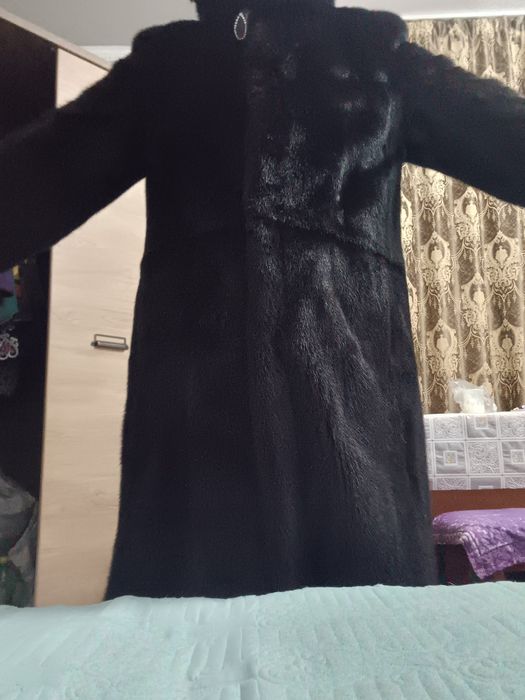Продам Норковую шубу