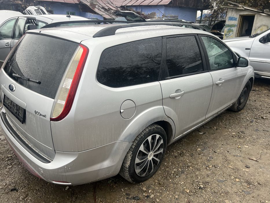 Portiere hayon spate! Trager 1,6 tdci Ford focus 2 facelift 2010