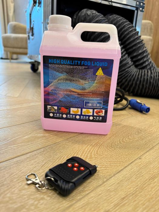 Vând mașină de ceață joasă 3000W cu tub dublu