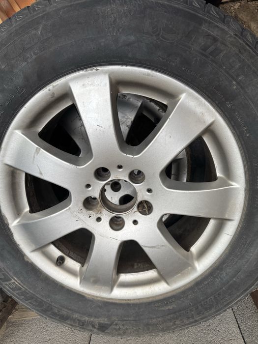 Продам диски  на мерс комлект R17