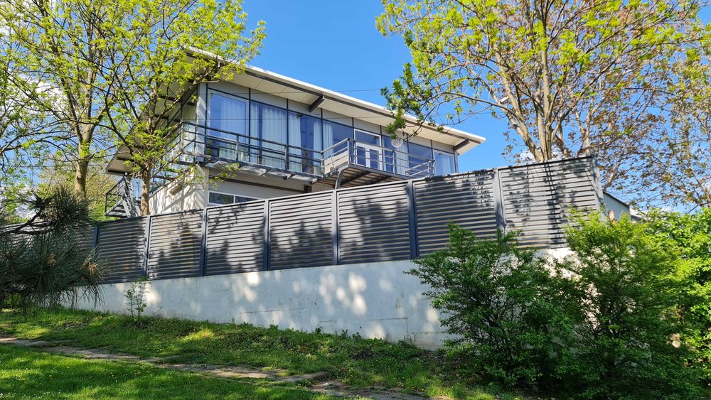 INCHIRIEZ  Spatiu Ultracentral - Strada Principala  orice Activitate