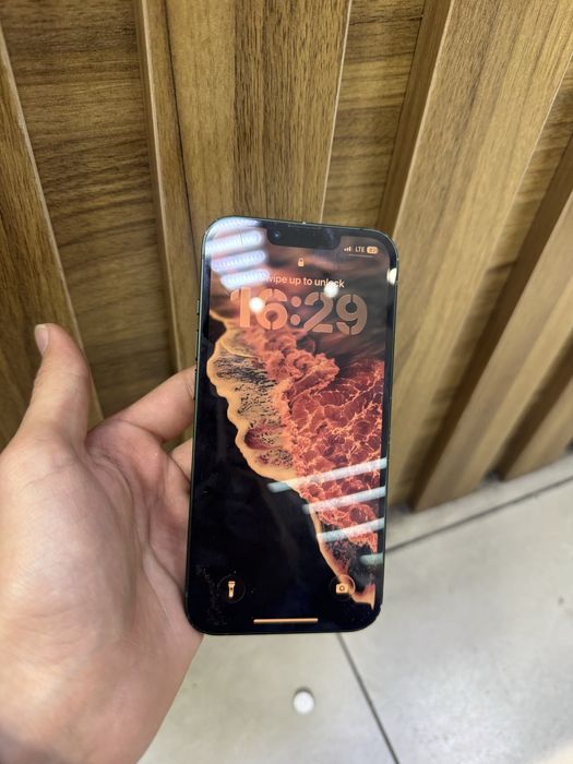 Iphone 13 sotiladi srochna