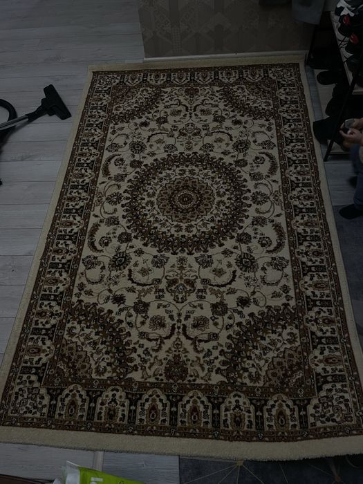 Срочно продам ковер