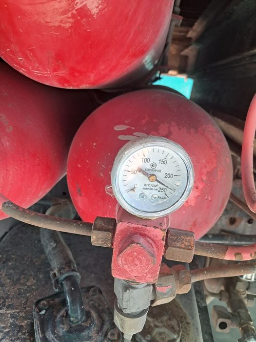 Zil samasval sotiladi kvadrat