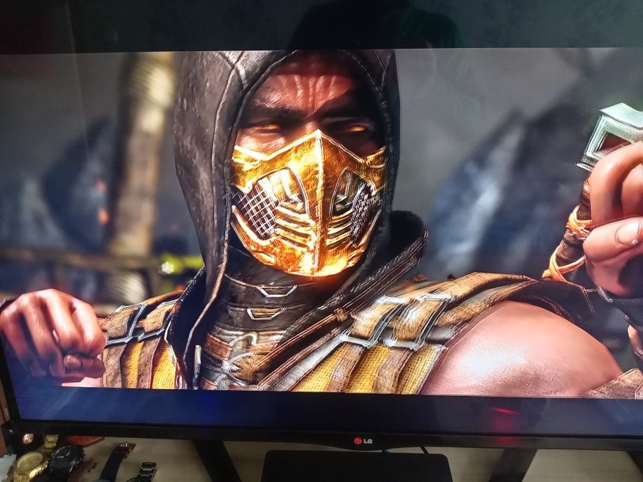 Продам Playstation 4 slim