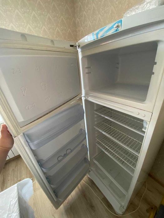 Холодильник индезит