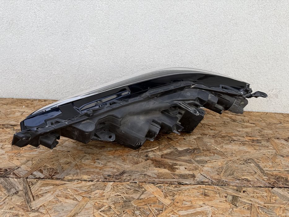 Far dreapta Lexus NX 350h 450h Full LED 2021-2024 Original Europa