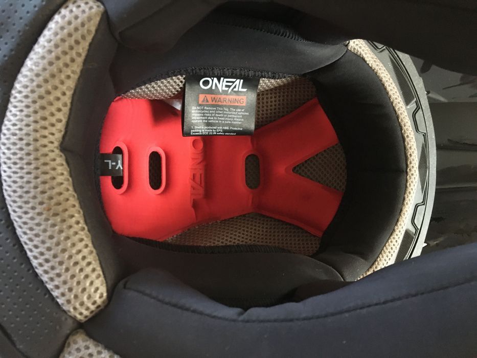 Мотокрос каска O’NEAL 1SERIES SOLID BLACK V.25