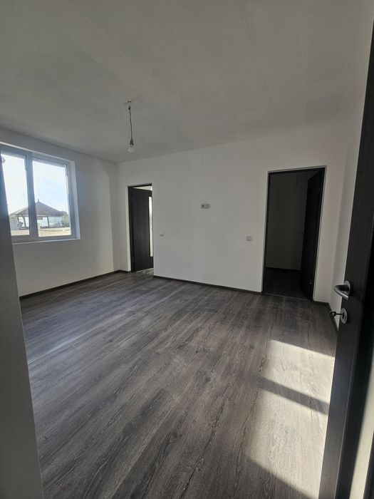 Proprietar vand Casa noua, ciolpani