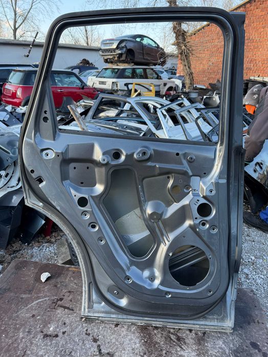 Врата   Audi  Q5