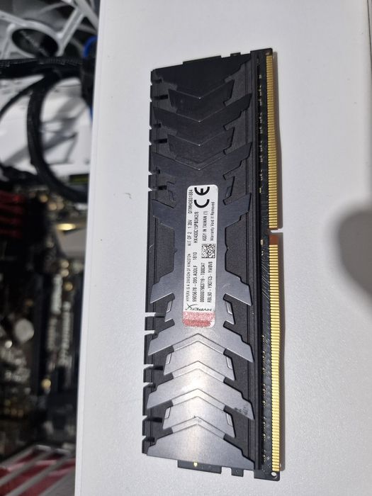Memorii RAM - DDR4 și DDR3