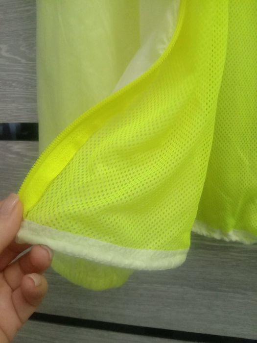 Ветровка Испанского бренда