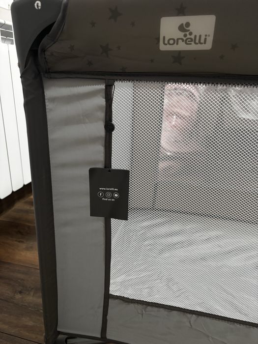 ЧИСТО НОВА бебешка кошара