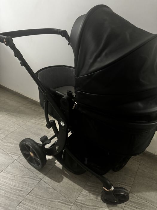 Продам коляску