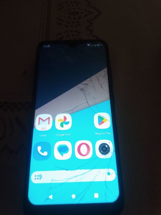 Vând 5 telefoane mobile ,toate deblocate de rețea