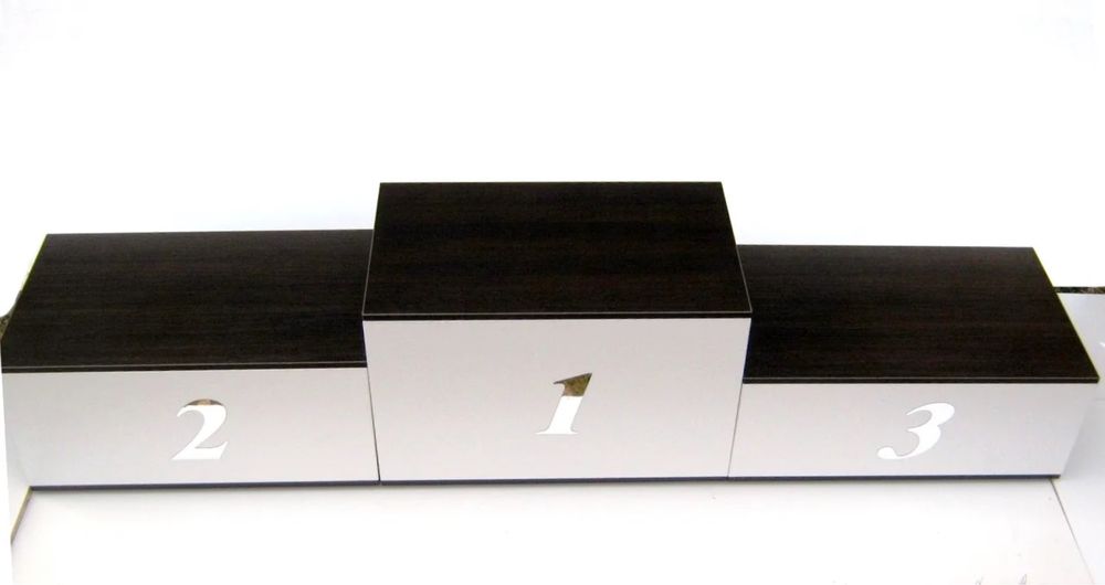 Пьедестал в Астане новый