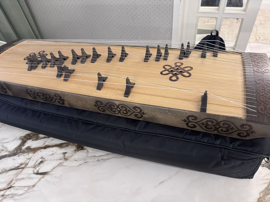 Жетіген +чехол , г. Алматы  торга нет