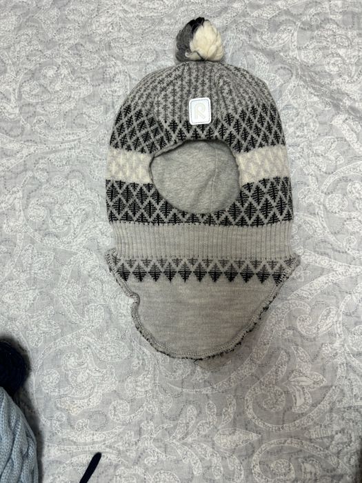 Продам шапку Reima размер 46
