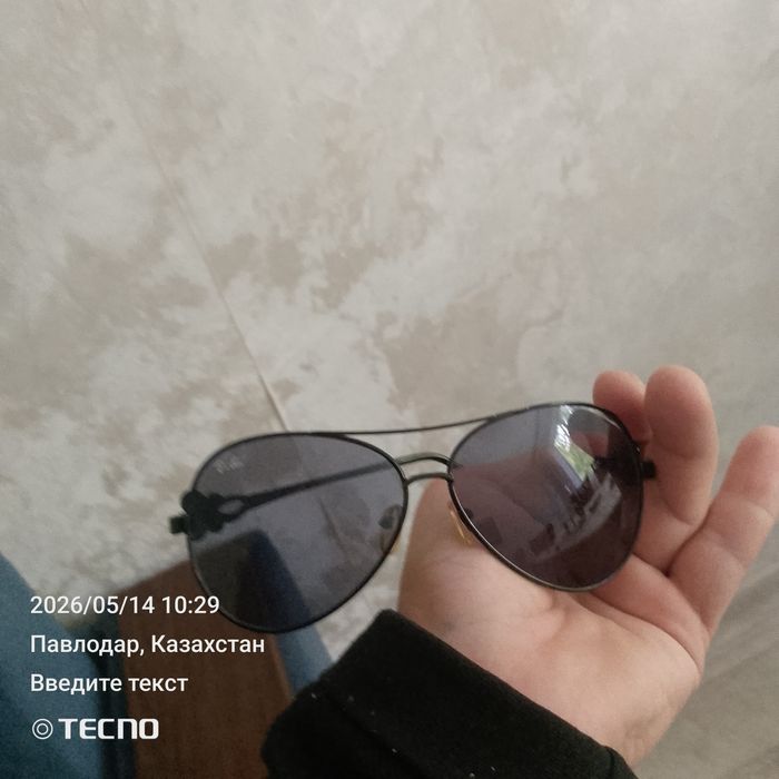 Продам срочно солнечнык очки