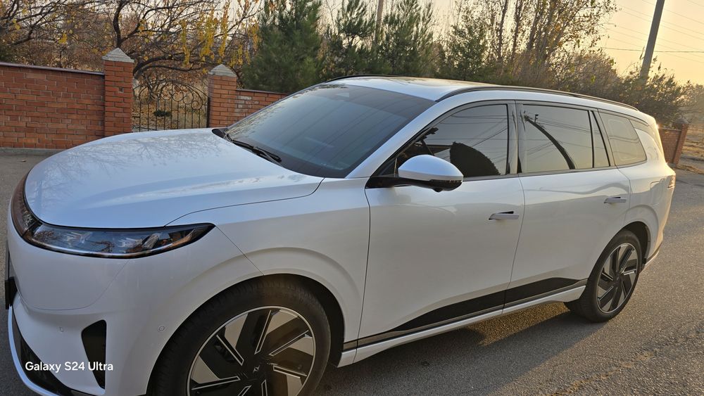 Dongfeng ep 008 hybrid