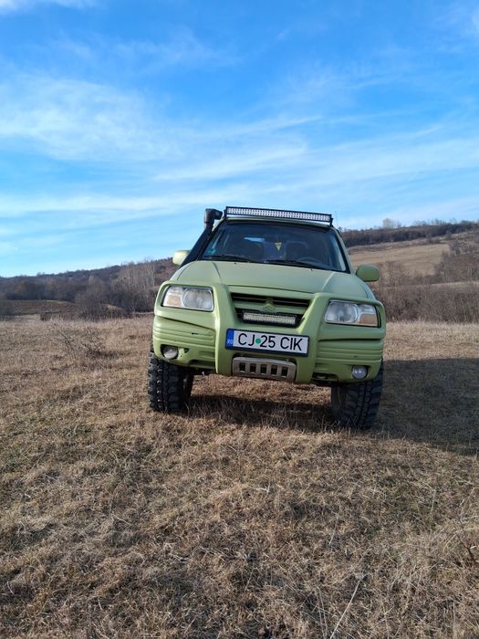 Vând Suzuki grand vitara