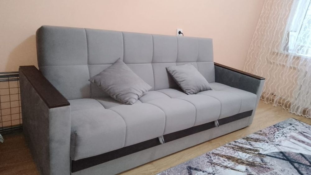 Продам диван в связи с отъездом